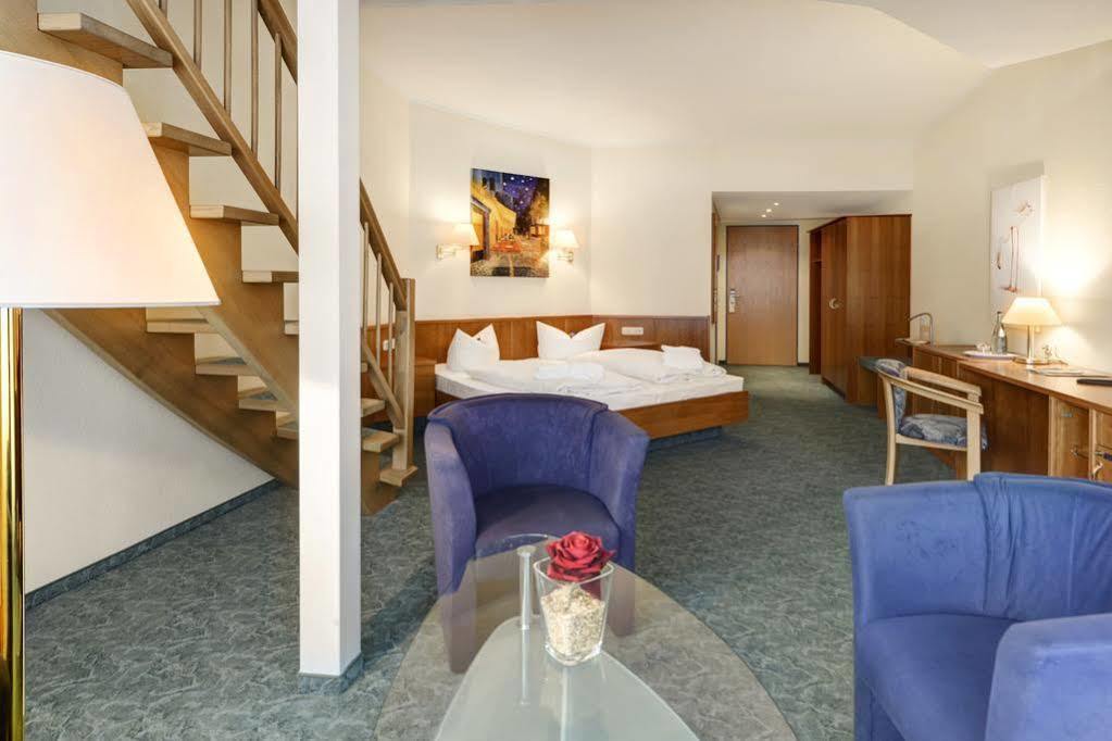 Pescheks Hotel Luisenhohe-Mein Hotel In Walsrode Eksteriør bilde